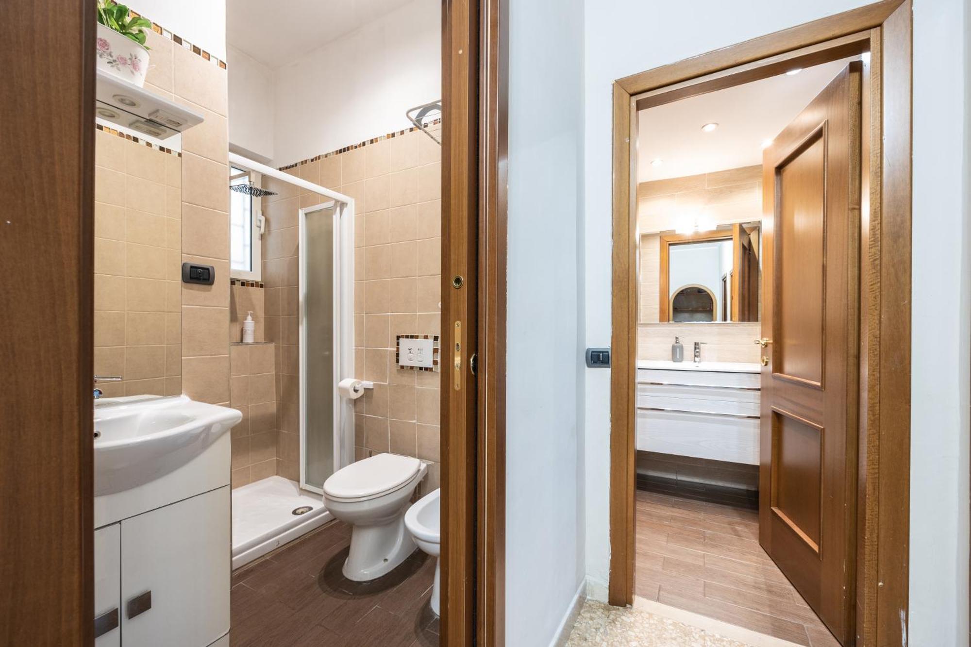 Big Apartment Rome Air Conditioning Wifi Netflix 90 Mq Ngoại thất bức ảnh